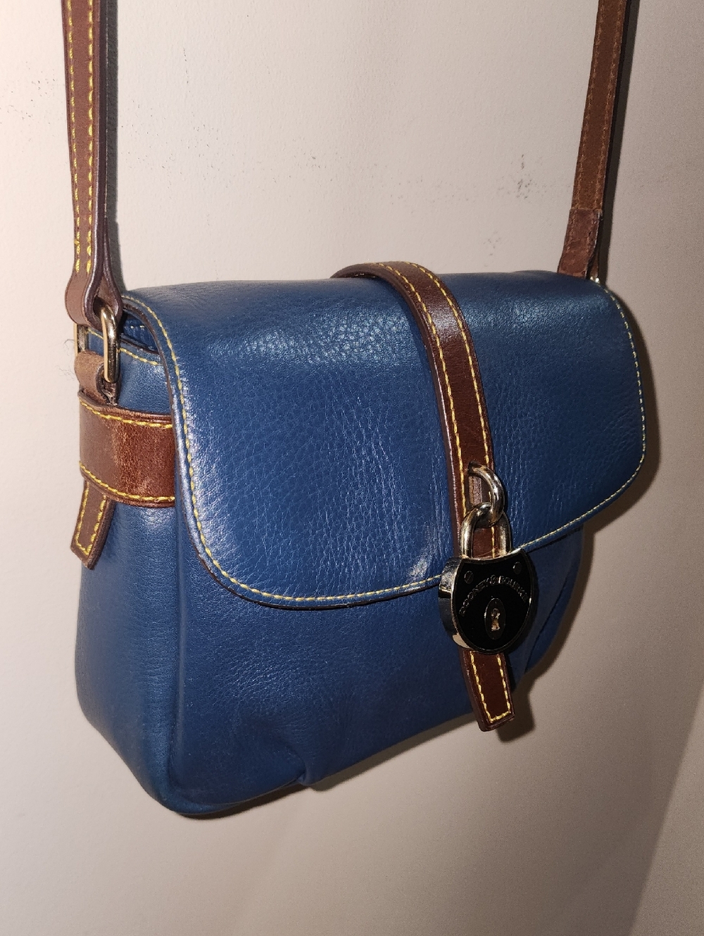 Dooney & Bourke Blue Pebble Soft Leather Crossbody with Brown Trim Locket - Picture 3 of 15